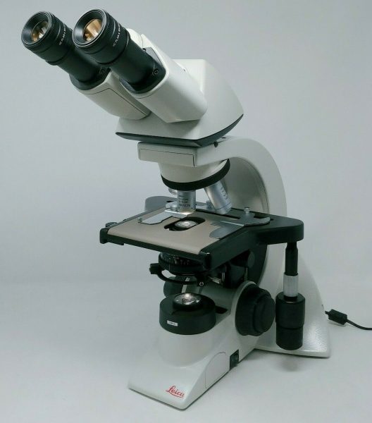 Превосходное качество изображения микроскопа Leica DM1000 – незаменимый инструмент для профессионалов