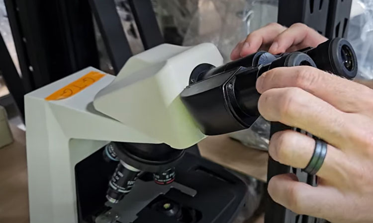Removing Locked-In Eyepiece from a Microscope Head