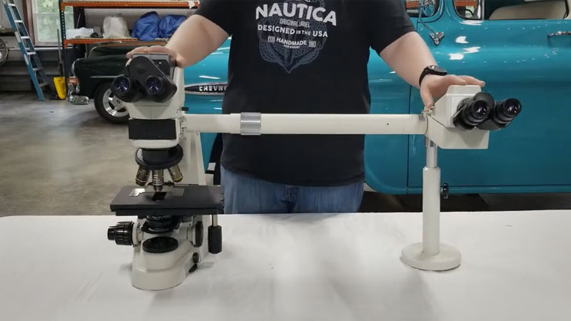Disassembling a Multi-head Nikon Microscope
